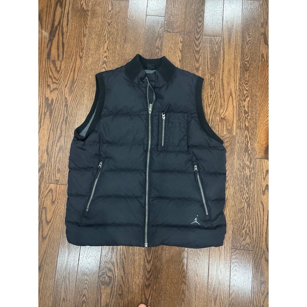 Jordan Black Puffer Vest Men's Size Medium